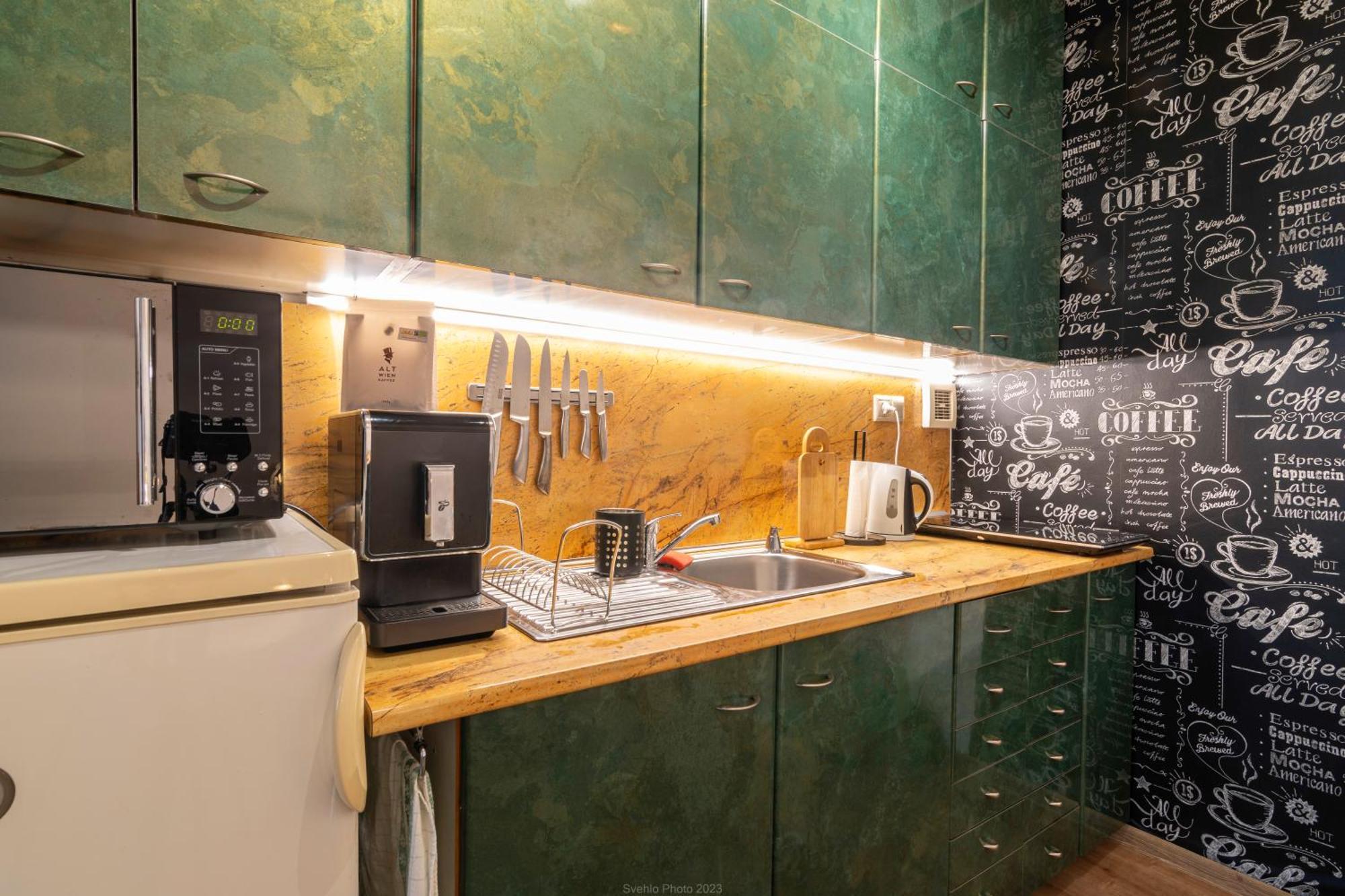 Double-Tree Apartment By A&M Bratislava Bagian luar foto